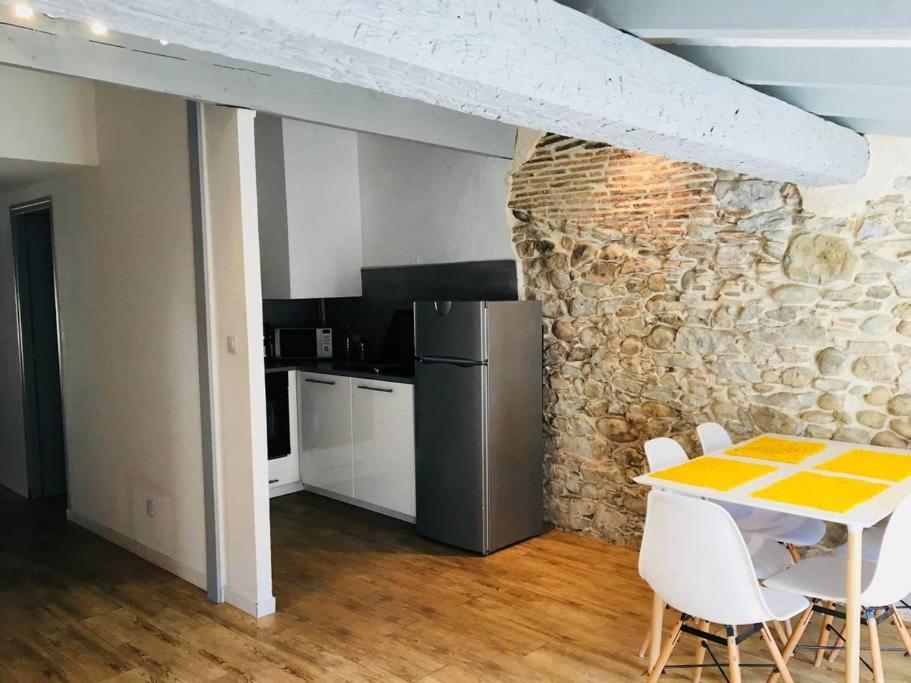 Appartement Au pied de la Cité à Carcassonne Extérieur photo